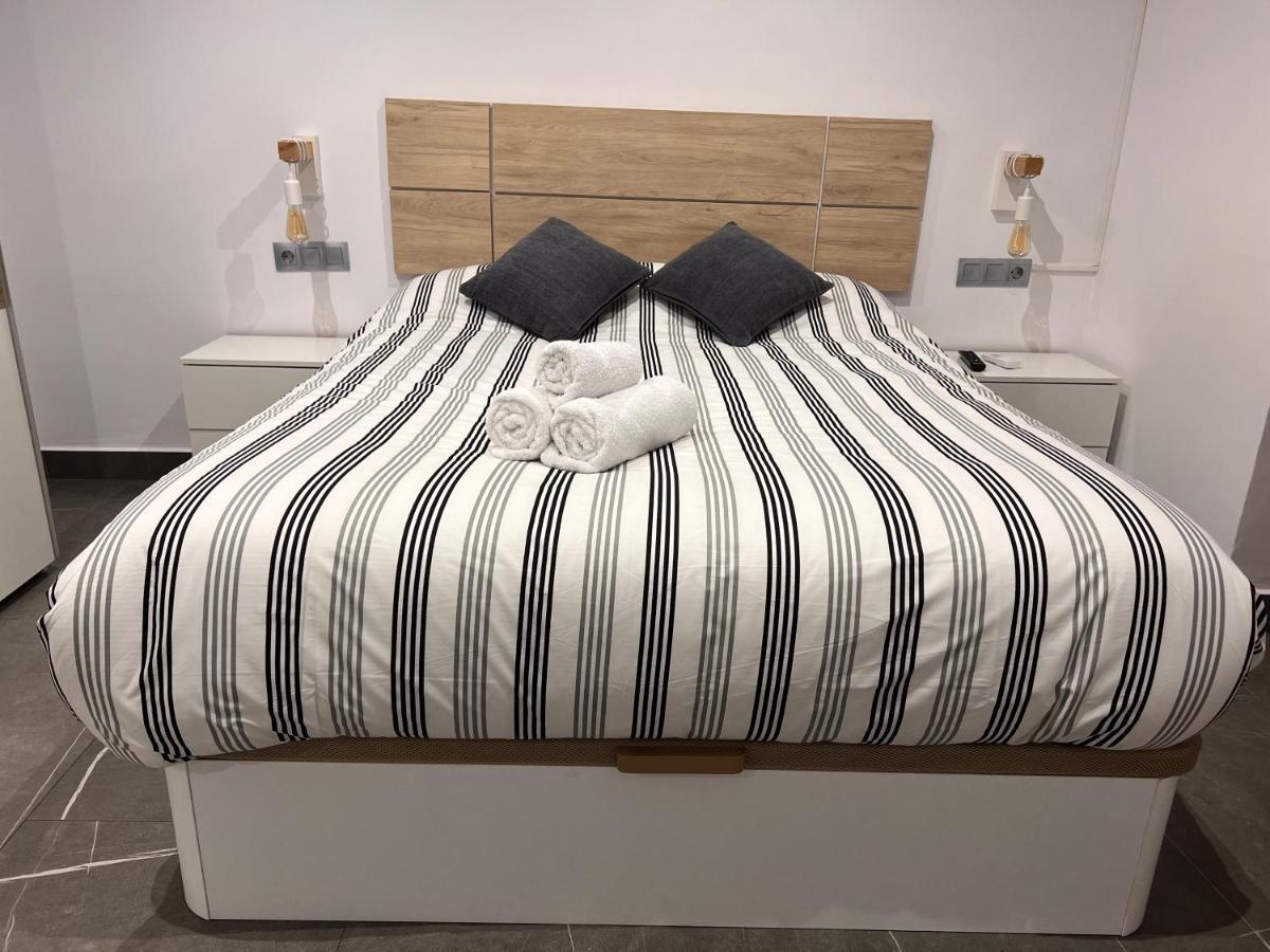 Apartamento Espacioso De Diseno A 3 Min Renfe. Кордоба Екстериор снимка